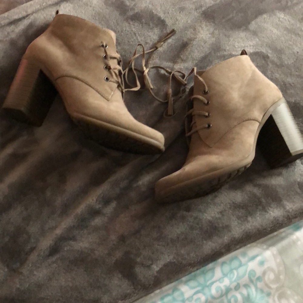A.N.A booties